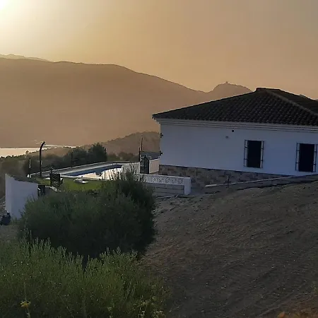 Vivienda Rural Madrid Alcazar *