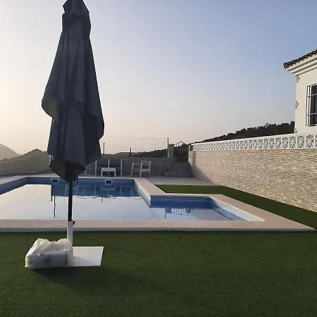 Vivienda Rural Madrid Alcazar Holiday home *