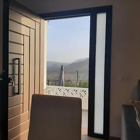 Vivienda Rural Madrid Alcazar Holiday home *