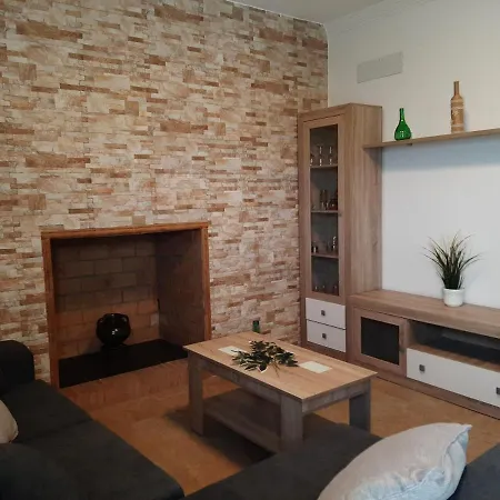 Vivienda Rural Madrid Alcazar Holiday home *